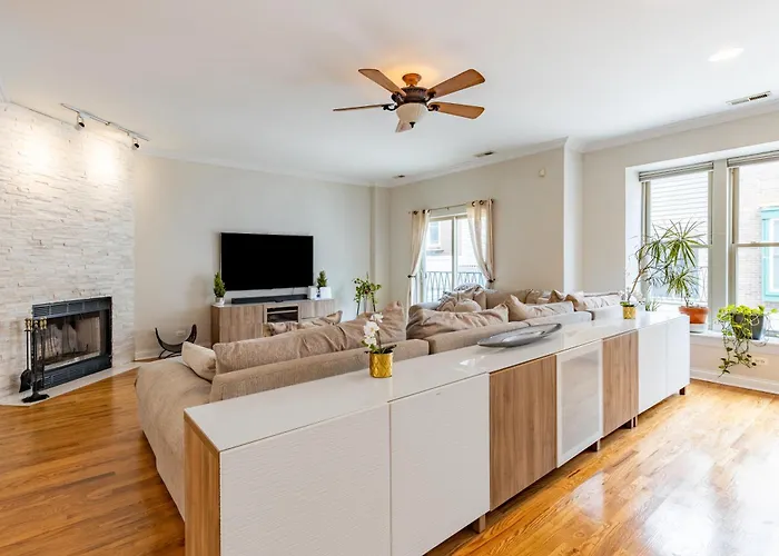 Windy Getaway - 3br 2ba Townhouse